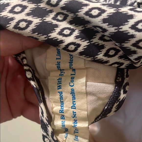 Womens New Liz Lange Maternity One Piece Swimsuit - Picture 7 of 7